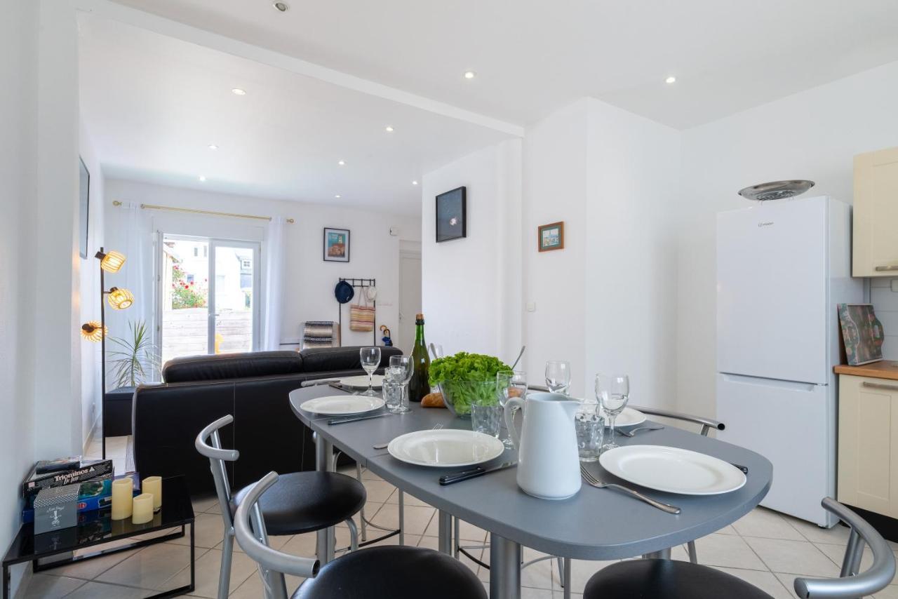 Les Bleuets - Duplex Avec Vue Mer เปลเนิฟ-วัล-อ็องเดร ภายนอก รูปภาพ